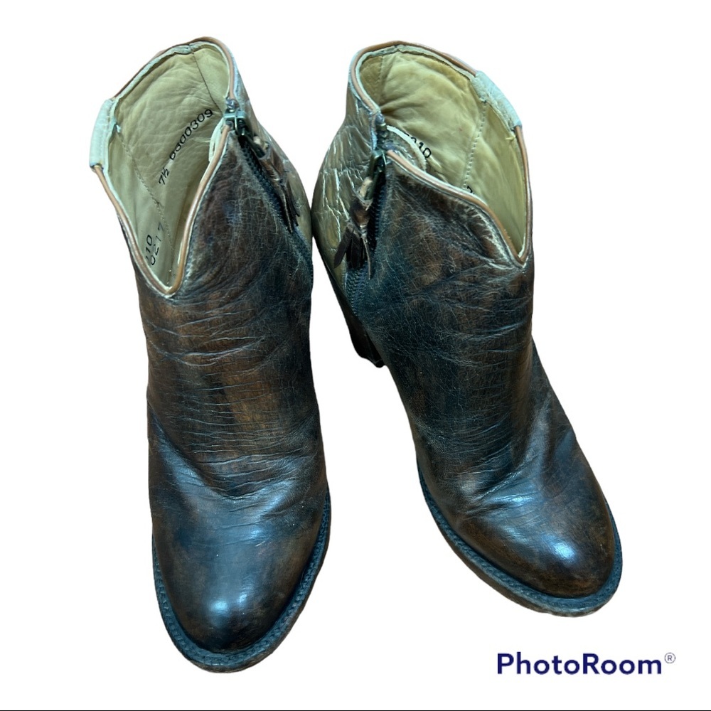 Lucchese Brown Ankle Boots